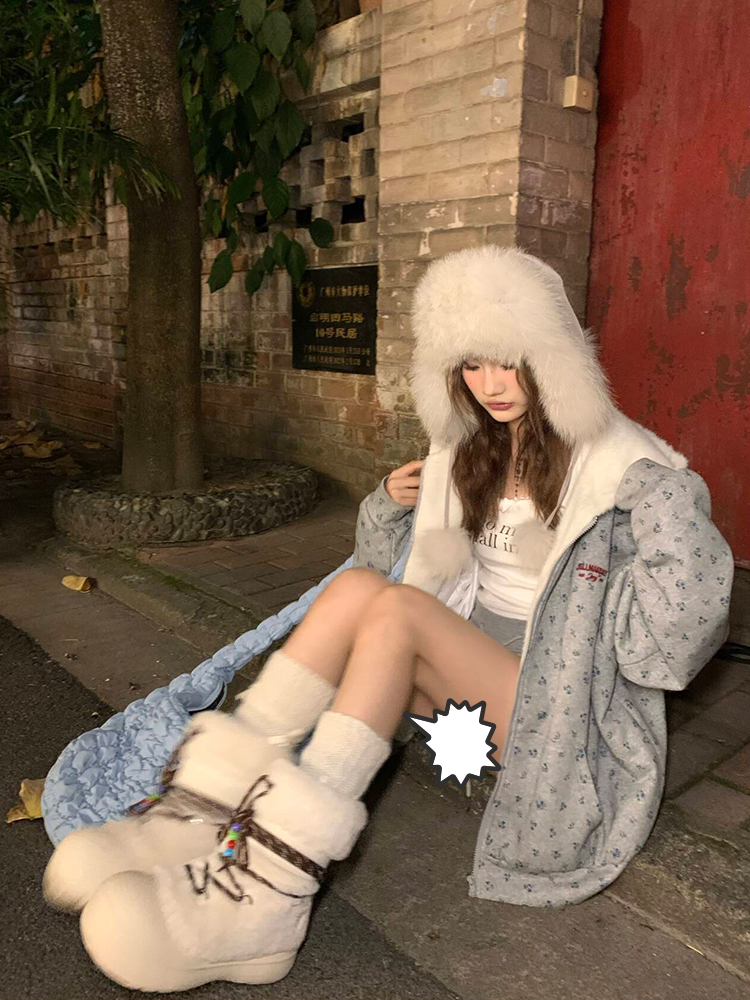 2025 American Vintage Floral Hooded Fleece Sweatshirt for Women - Thickened Warm Hoodie for Autumn Winter Style