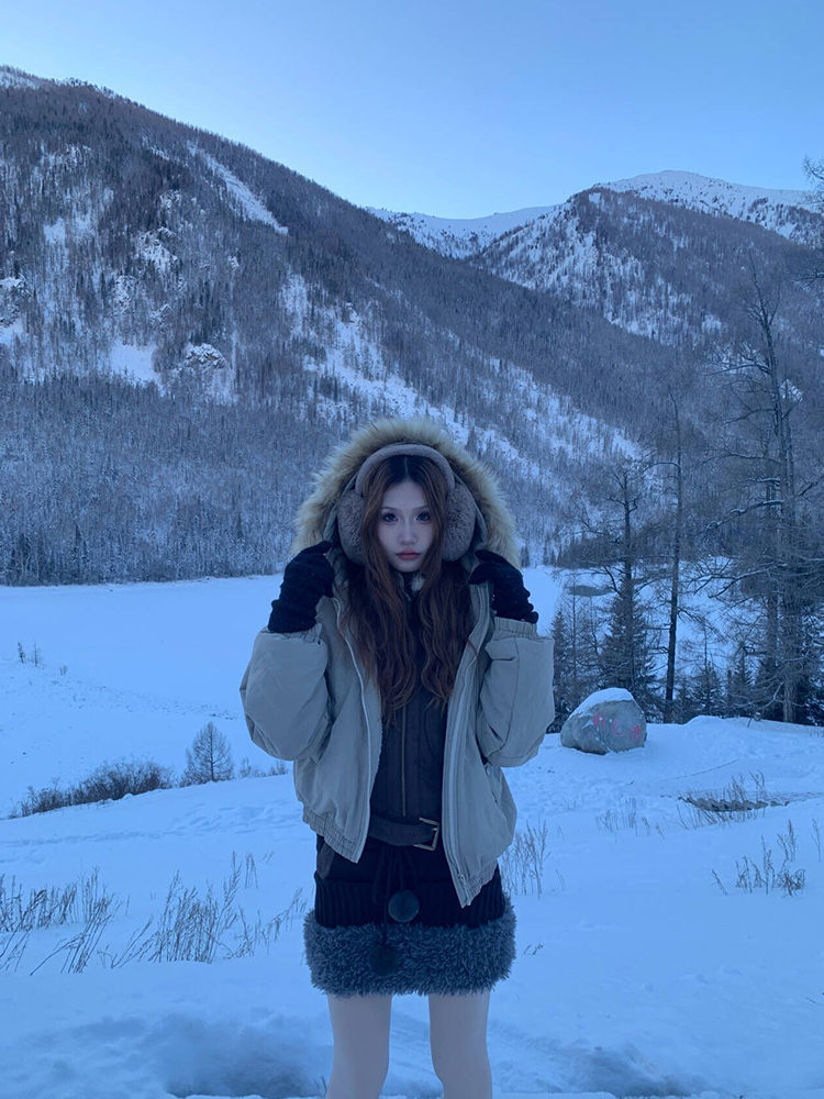 2025 Autumn Winter Vintage Large Fur Collar Hooded Cotton Coat for Women - Thick Loose Trendy Winter Jacket 2025 Autumn Winter Vintage Large Fur Collar Hooded Cotton Coat for Women - Thick Loose Trendy Winter Jacket