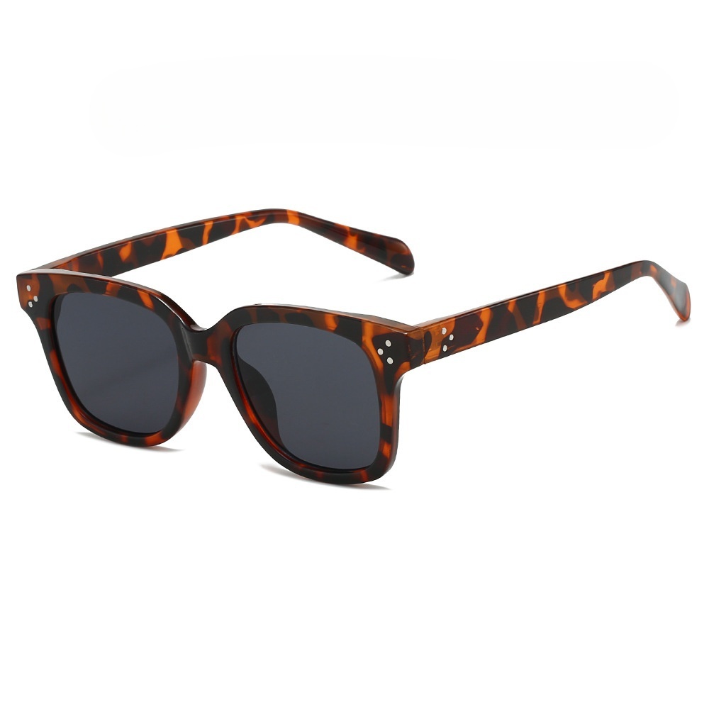 2025 Black Square Frame Sunglasses for Women, Slimming Design for Round Faces, High-End Feel, UV Protection, Street Style Fashion 2025 Black Square Frame Sunglasses for Women, Slimming Design for Round Faces, High-End Feel, UV Protection, Street Style Fashion