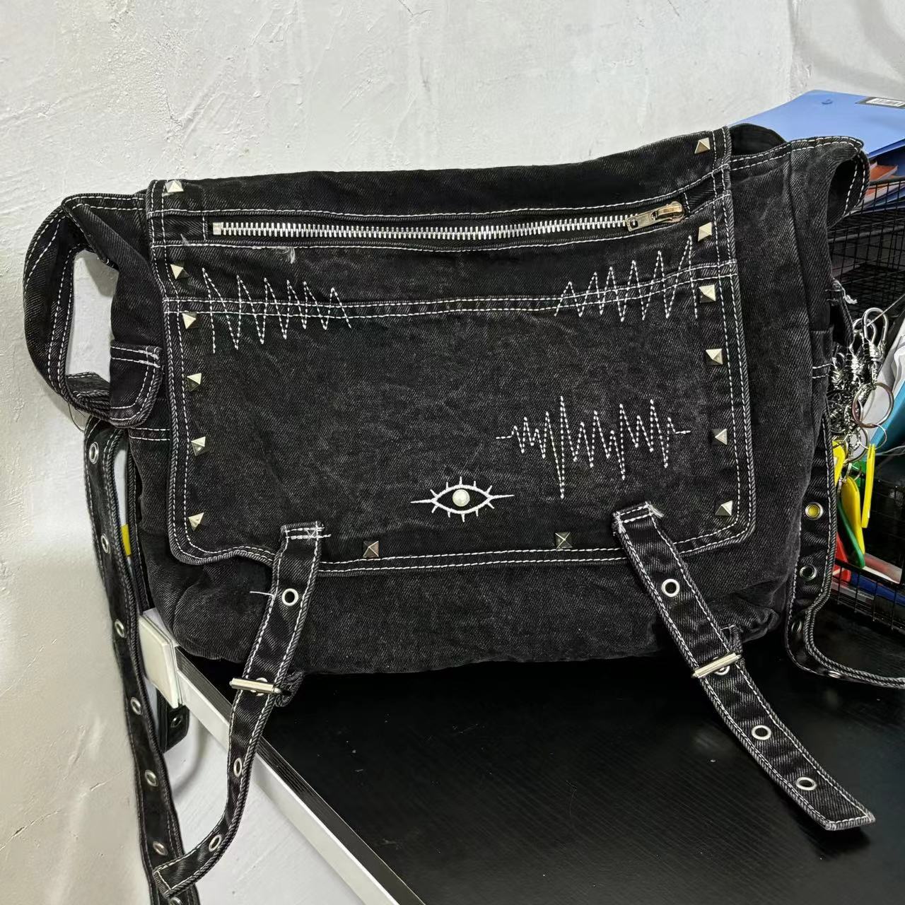 2025 Cool Washed Denim Crossbody Bag - Versatile Large Capacity Shoulder Bag for Everyday Fashion