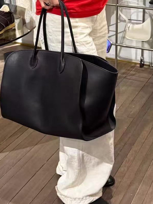 2025 High-End Light Luxury Women's Large Capacity Shoulder Tote Bag - Trendy Shopping Handbag 2025 High-End Light Luxury Women's Large Capacity Shoulder Tote Bag - Trendy Shopping Handbag