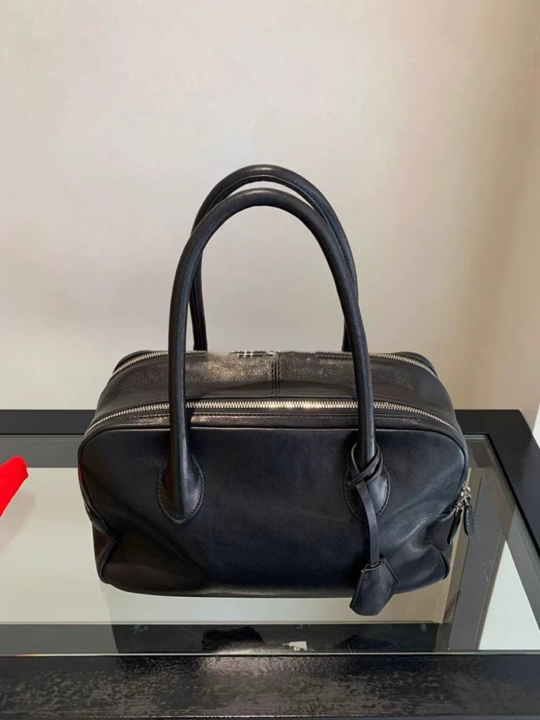 2025 High-End Niche Design Boston Bag - Versatile Women's Shoulder & Crossbody Tote for Chic Style 2025 High-End Niche Design Boston Bag - Versatile Women's Shoulder & Crossbody Tote for Chic Style