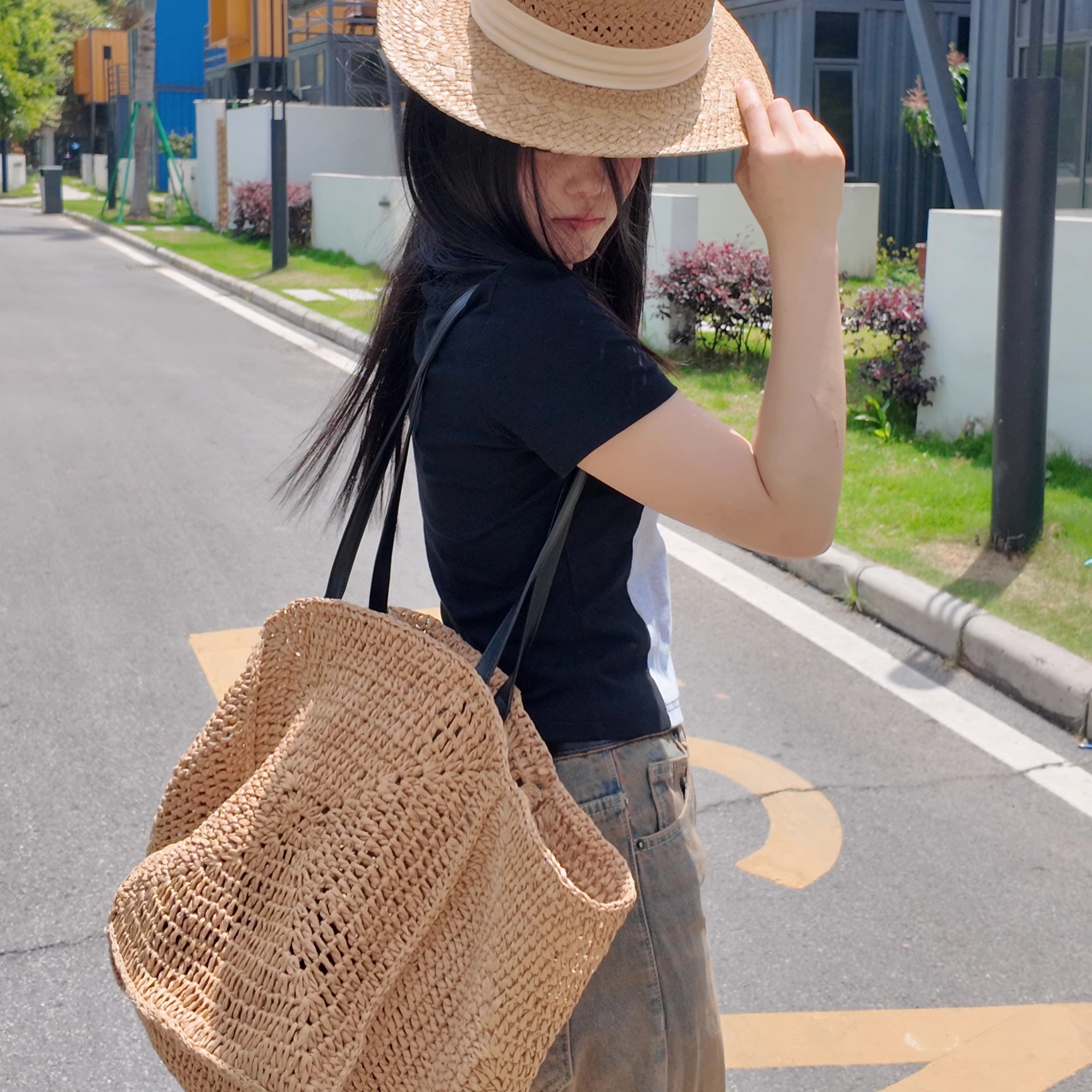 2025 Large Capacity Woven Tote Bag - Fashionable Versatile Shoulder Bag for Summer Beach Vacation