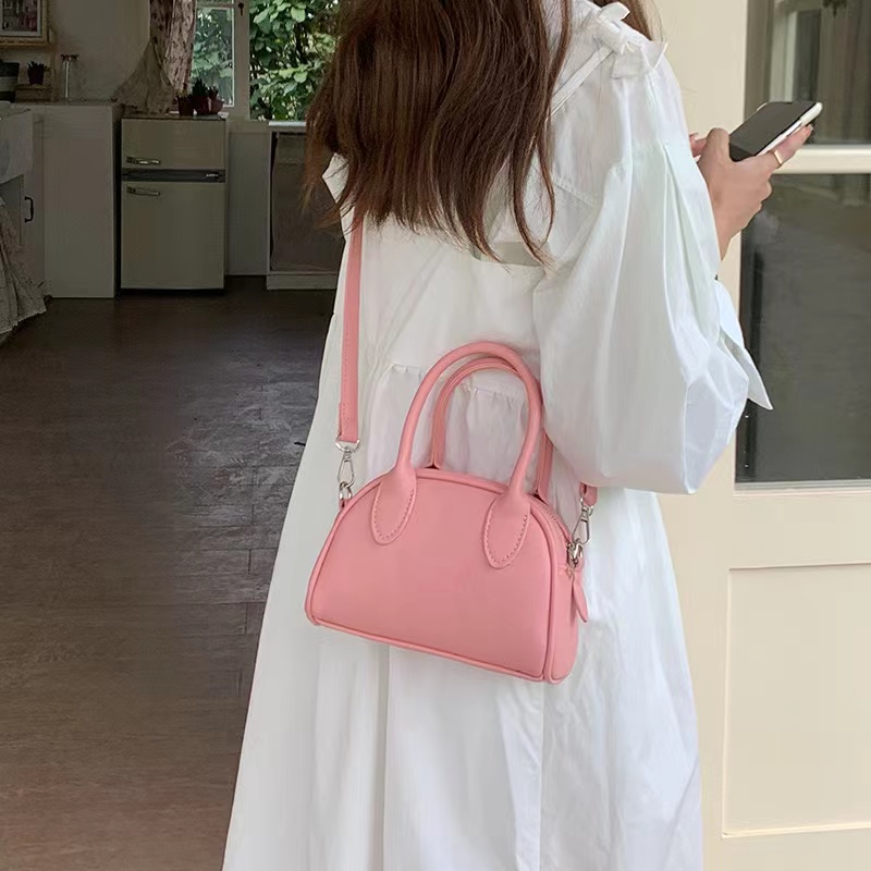 2025 Minimalist Casual Boston Tote Bag for Women - Cute Versatile Shoulder Bag in Korean Style