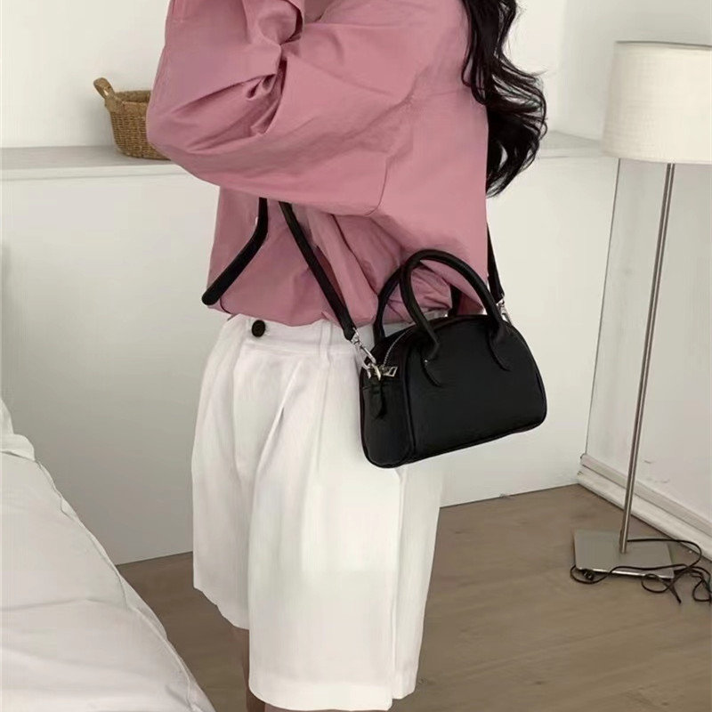 2025 Minimalist Casual Boston Tote Bag for Women - Cute Versatile Shoulder Bag in Korean Style 2025 Minimalist Casual Boston Tote Bag for Women - Cute Versatile Shoulder Bag in Korean Style