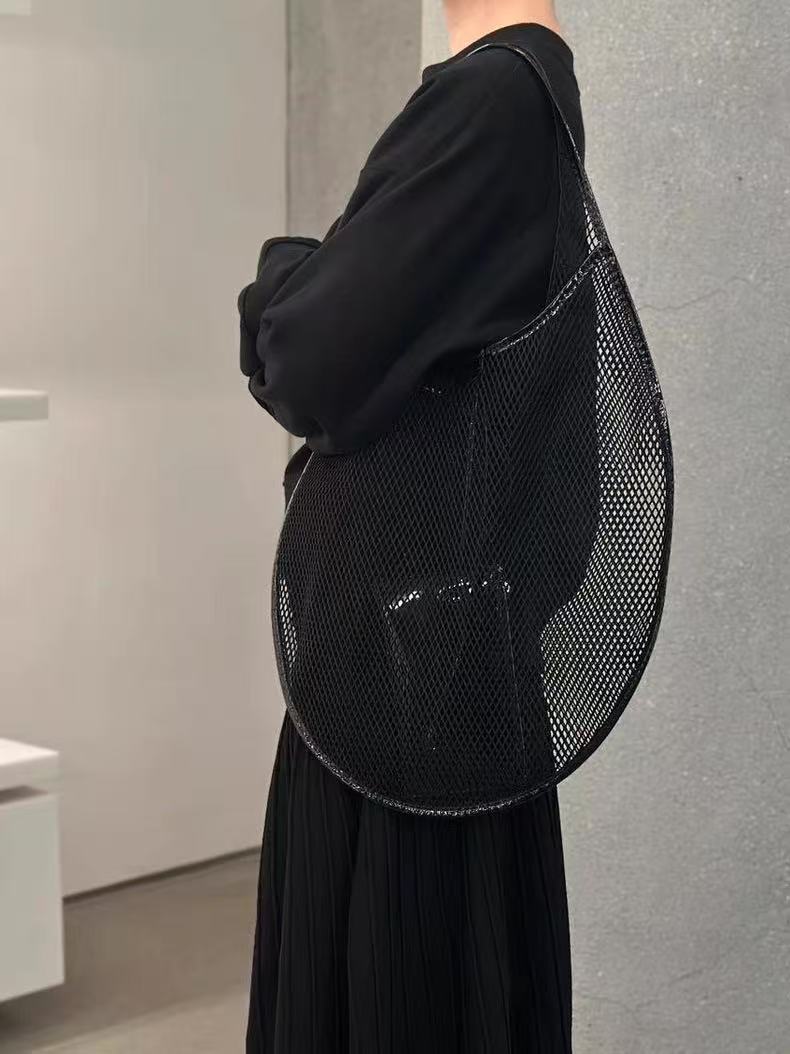 2025 Minimalist Hollow Mesh Shoulder Bag - Round Dark Series Underarm Tote for Internet Celebrity Style 2025 Minimalist Hollow Mesh Shoulder Bag - Round Dark Series Underarm Tote for Internet Celebrity Style