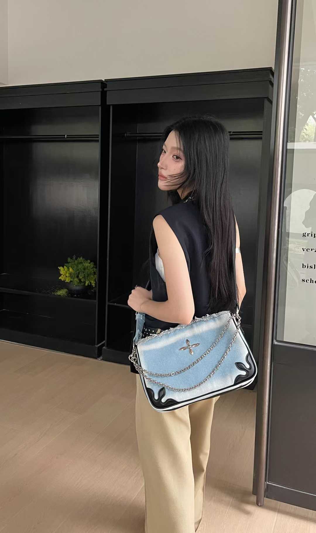 2025 New Style Cross Badge Denim Chain Small Square Bag - Trendy Millennium Hot Girl Shoulder Crossbody Bag 2025 New Style Cross Badge Denim Chain Small Square Bag - Trendy Millennium Hot Girl Shoulder Crossbody Bag
