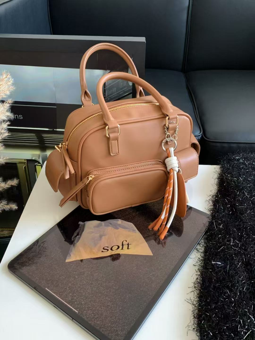 2025 New Style Multi-Pocket Baseball Handbag for Women - Versatile Boston Bag for Everyday Fashion