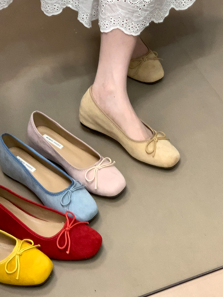 2025 Retro Elegant Hidden Height Slip-On Suede Ballet Flats - Ocean Inspired Design, Chic Casual Footwear 2025 Retro Elegant Hidden Height Slip-On Suede Ballet Flats - Ocean Inspired Design, Chic Casual Footwear