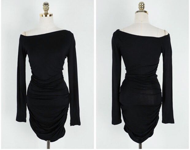 2025 Spring Korean Style Sexy Ruched Bodycon Mini Dress with Long Sleeves and Off-the-Shoulder Neckline