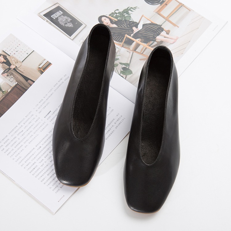 2025 Spring Soft Leather Mid-Heel Chunky Heels - Retro Square Toe Women's Shoes, Comfortable Genuine Leather Soft Sole