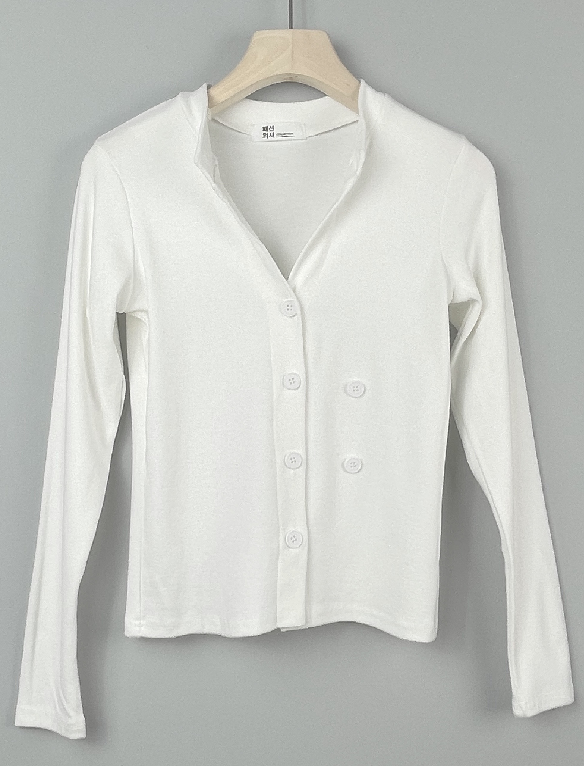 2025 Spring Women's Long Sleeve Buttoned Chest-Enhancing T-Shirt - Sexy Korean Style Dongdaemun Fashion