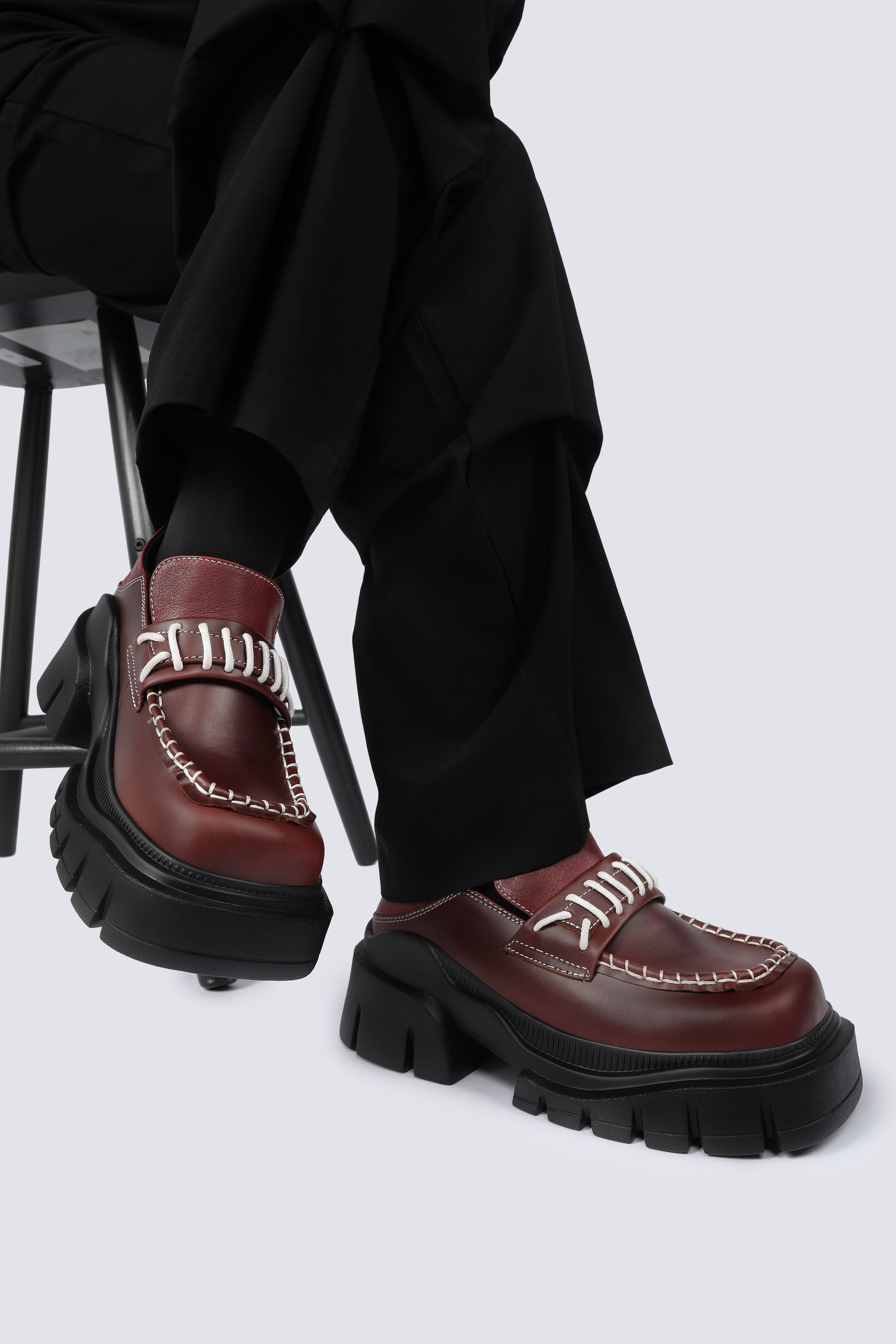 2025 Spring/Summer Genuine Leather Gender-Neutral Retro Thick-Soled Height-Increasing Shoes for Women