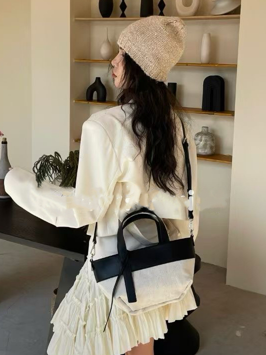2025 Spring/Summer Single Shoulder Tote Bag, Cotton Linen, Fashionable Versatile High-End Commuter Women's Bag 2025 Spring/Summer Single Shoulder Tote Bag, Cotton Linen, Fashionable Versatile High-End Commuter Women's Bag