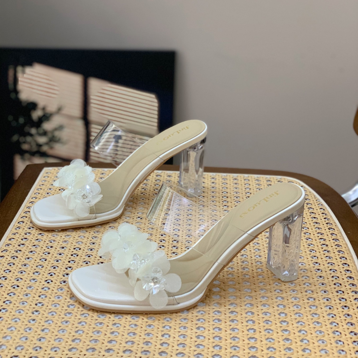 2025 Summer Floral Crystal Transparent High-Heeled Sandals for Women - Stylish Square Toe Versatile Slide Design