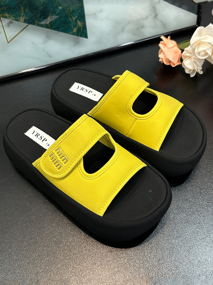 2025 Summer Platform Thick Sole Height-Increasing Velcro Women's Slippers - Casual Versatile European Style 2025 Summer Platform Thick Sole Height-Increasing Velcro Women's Slippers - Casual Versatile European Style