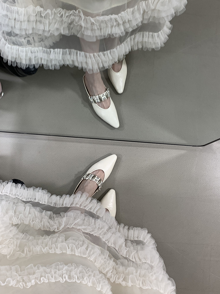 2025 Summer Women's Square Head Rivet Strap Closed-Toe Half Slippers - Height-Increasing French Style Slip-On Sandals 2025 Summer Women's Square Head Rivet Strap Closed-Toe Half Slippers - Height-Increasing French Style Slip-On Sandals