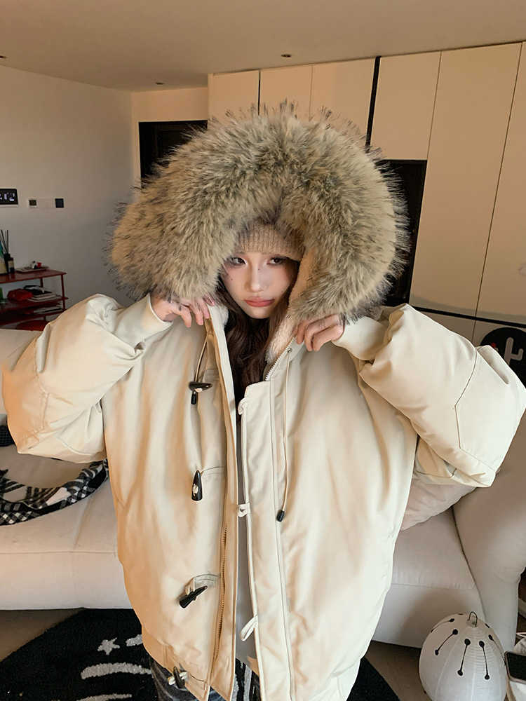 2025 Winter American Flight Jacket with Horn Buckles, Fur-Lined Hooded Cotton Coat, Loose Unisex Parka for Casual Style