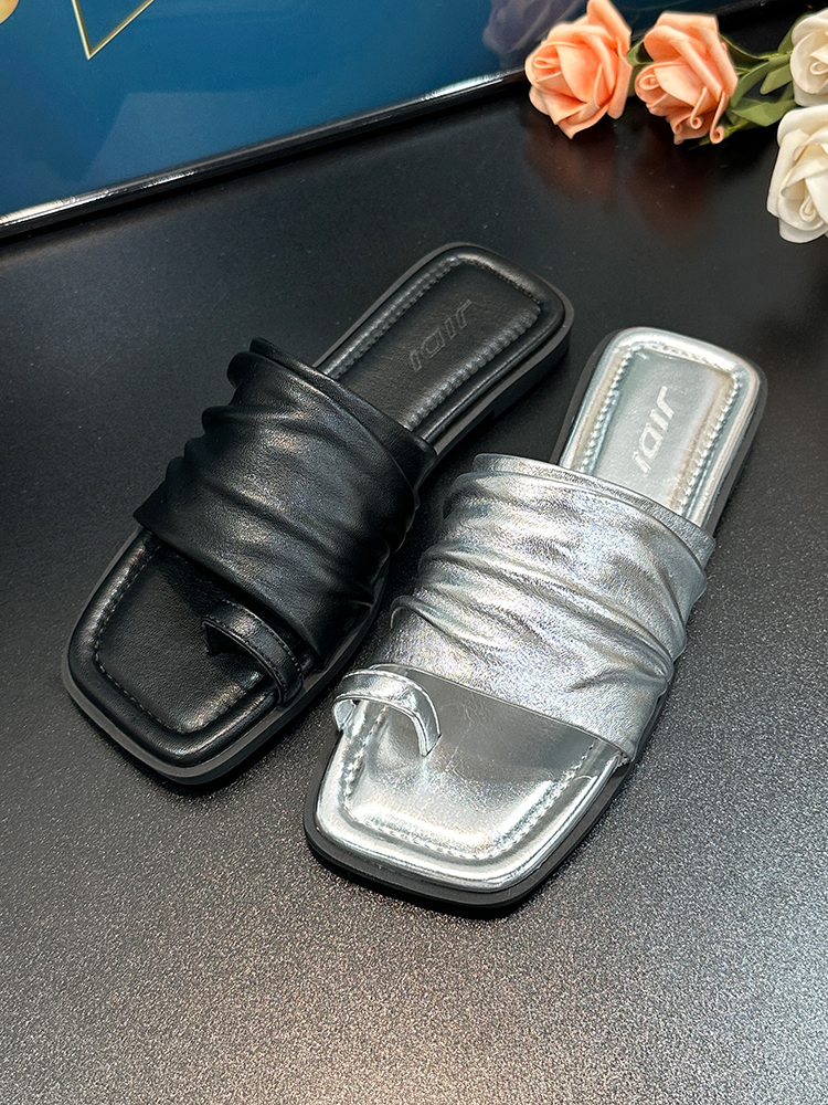 2025 Women's French Pleated Square-Toe Slide Sandals - Versatile Flat Thong Sandals for Summer Style