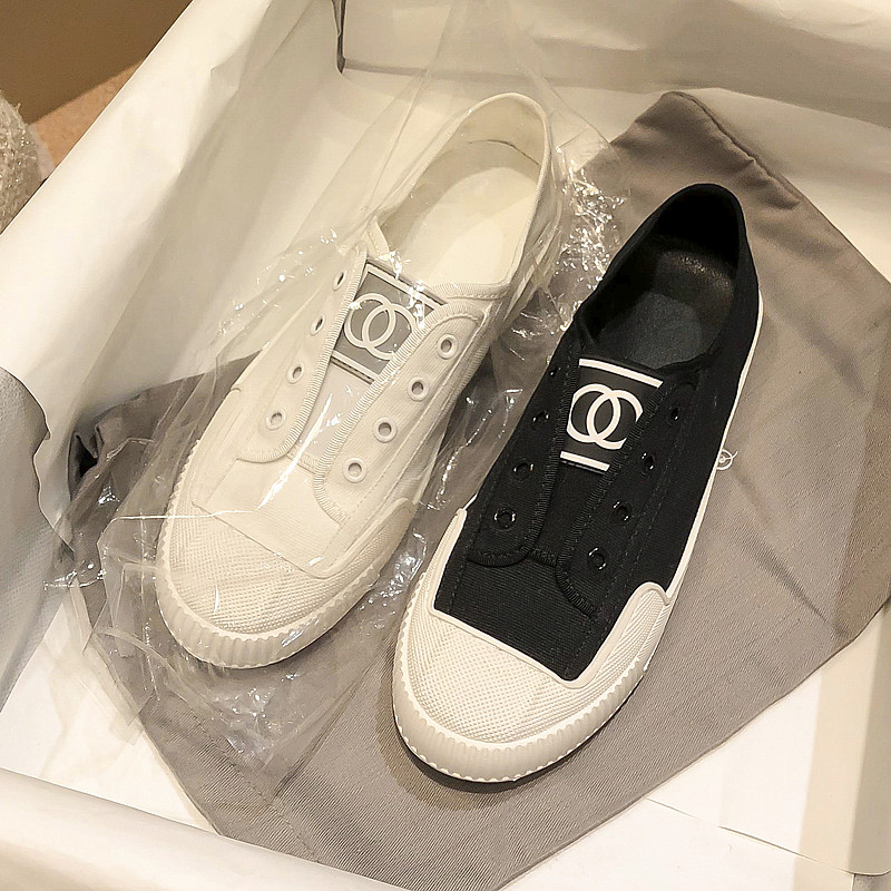 2025 Women's High-Top Canvas Shoes - Casual Breathable Woven Hemp in Brown and White - Artistic Flat Design