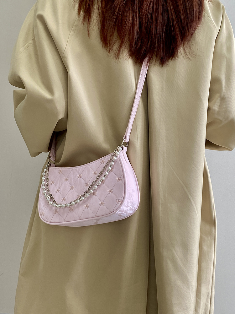 2025 Women's Korean-Style Pink Chain Underarm Crossbody Bag - Small Shoulder Bag with Niche Design 2025 Women's Korean-Style Pink Chain Underarm Crossbody Bag - Small Shoulder Bag with Niche Design
