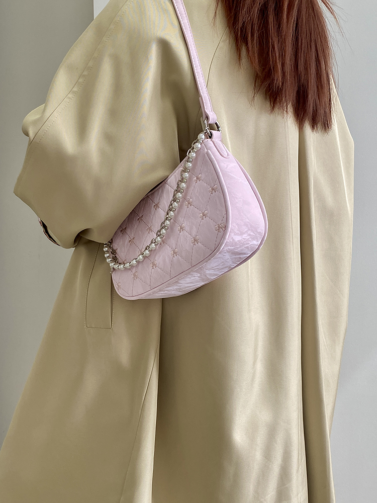 2025 Women's Korean-Style Pink Chain Underarm Crossbody Bag - Small Shoulder Bag with Niche Design 2025 Women's Korean-Style Pink Chain Underarm Crossbody Bag - Small Shoulder Bag with Niche Design