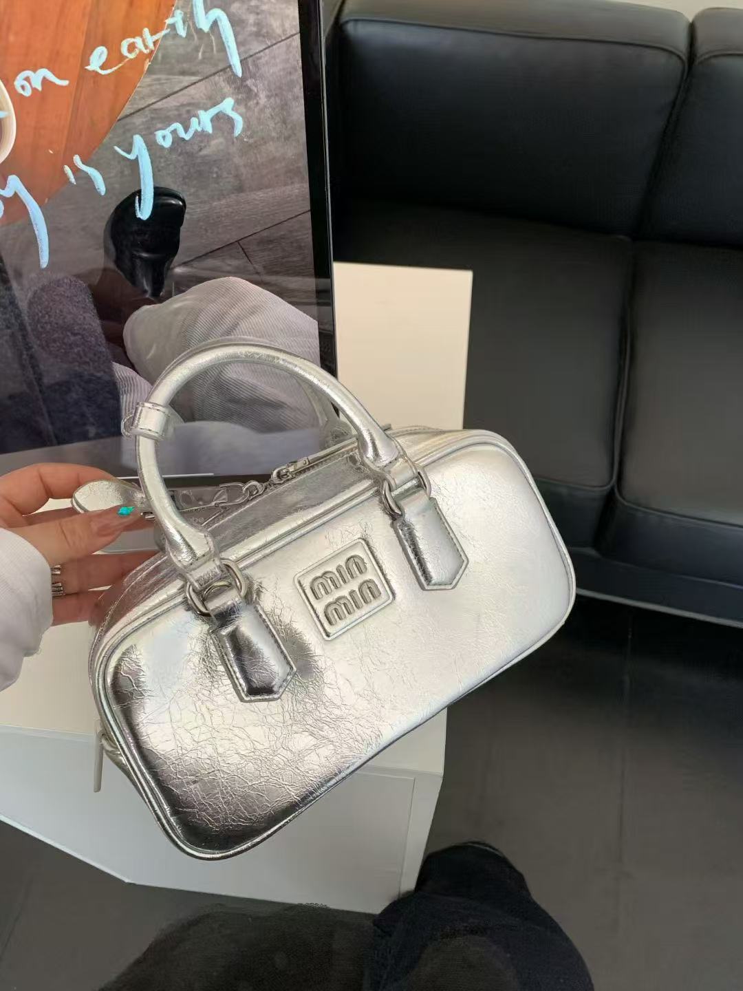 2025 Women's Shiny Metallic Bowling Handbag - Versatile Shoulder Crossbody Boston Bag for Trendy Style