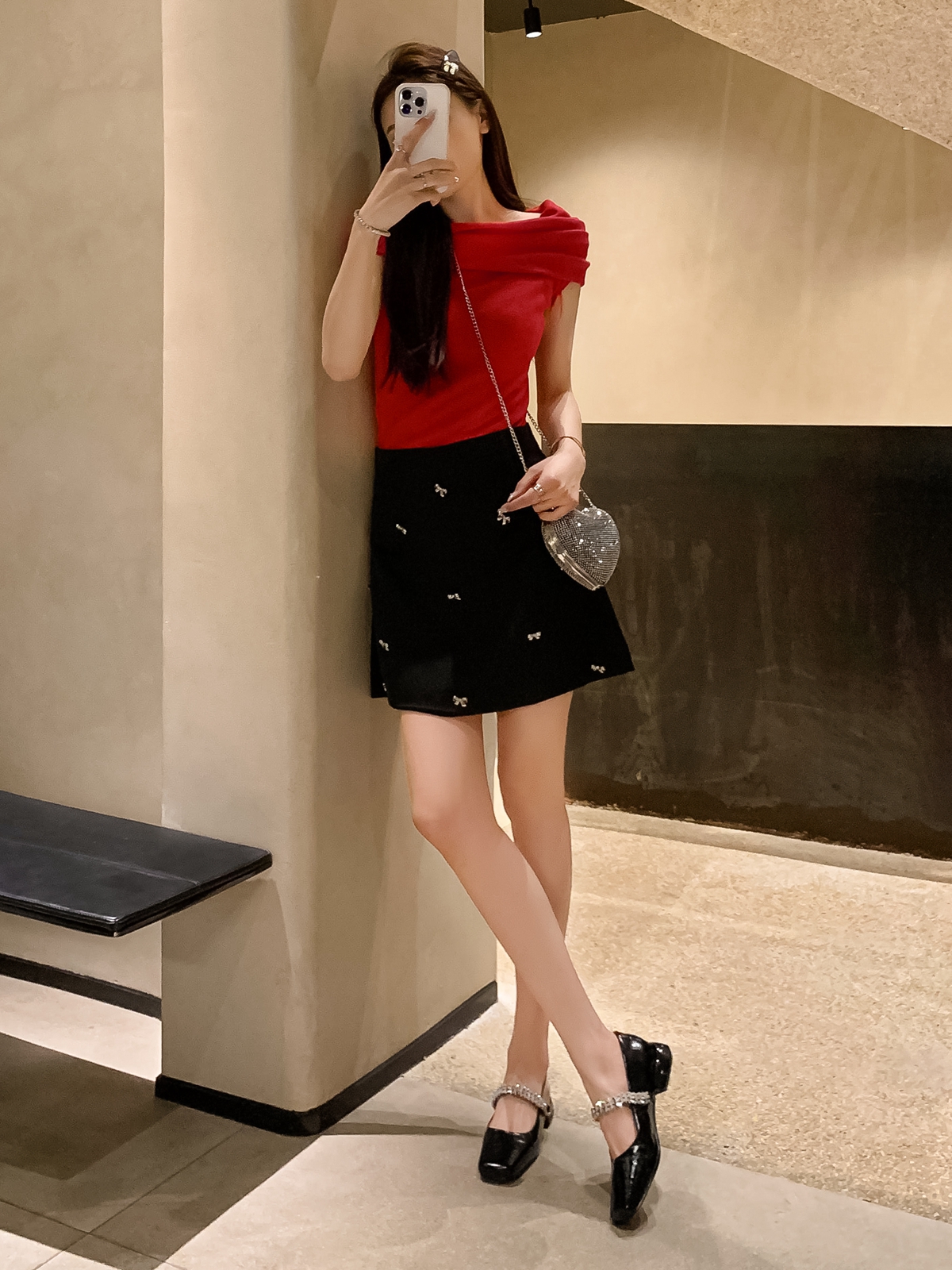 2025 Women's Silver French Mary Jane Shoes - Genuine Leather, Square Toe, Low Heel, Diamond Candy Paper Design, Spring Style 2025 Women's Silver French Mary Jane Shoes - Genuine Leather, Square Toe, Low Heel, Diamond Candy Paper Design, Spring Style