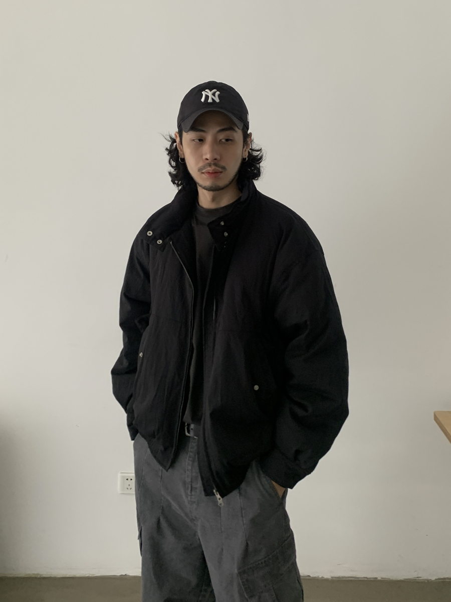 90s Style Loose Casual White Duck Down Jacket for Men and Women - Thick Stand Collar Vintage Winter Coat 90s Style Loose Casual White Duck Down Jacket for Men and Women - Thick Stand Collar Vintage Winter Coat