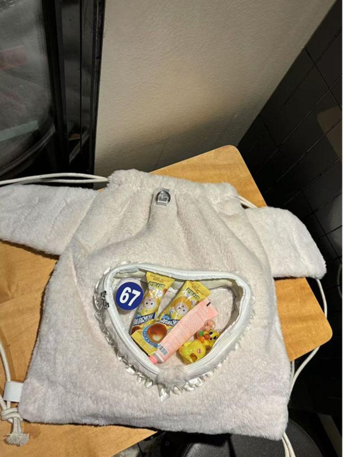 Adorable Two-Dimensional Pain Plush Backpack with Angel Wings - Cute Heart Drawstring Book Bag for Autumn & Winter