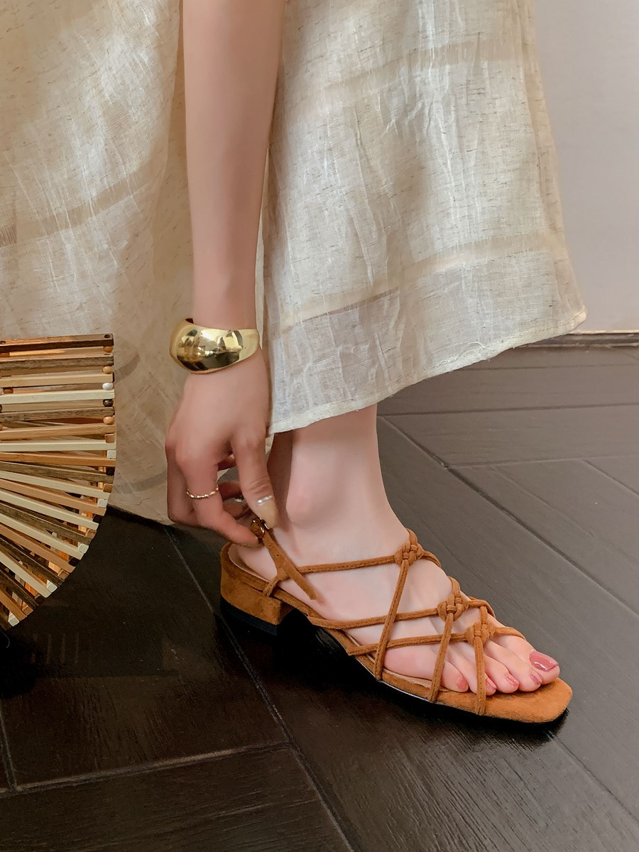 Aegean Sea French Vacation Style Knotted Golden Open-Toe Sandals for Women - Retro Woven Mid-Heel Roman Shoes 3cm Aegean Sea French Vacation Style Knotted Golden Open-Toe Sandals for Women - Retro Woven Mid-Heel Roman Shoes 3cm