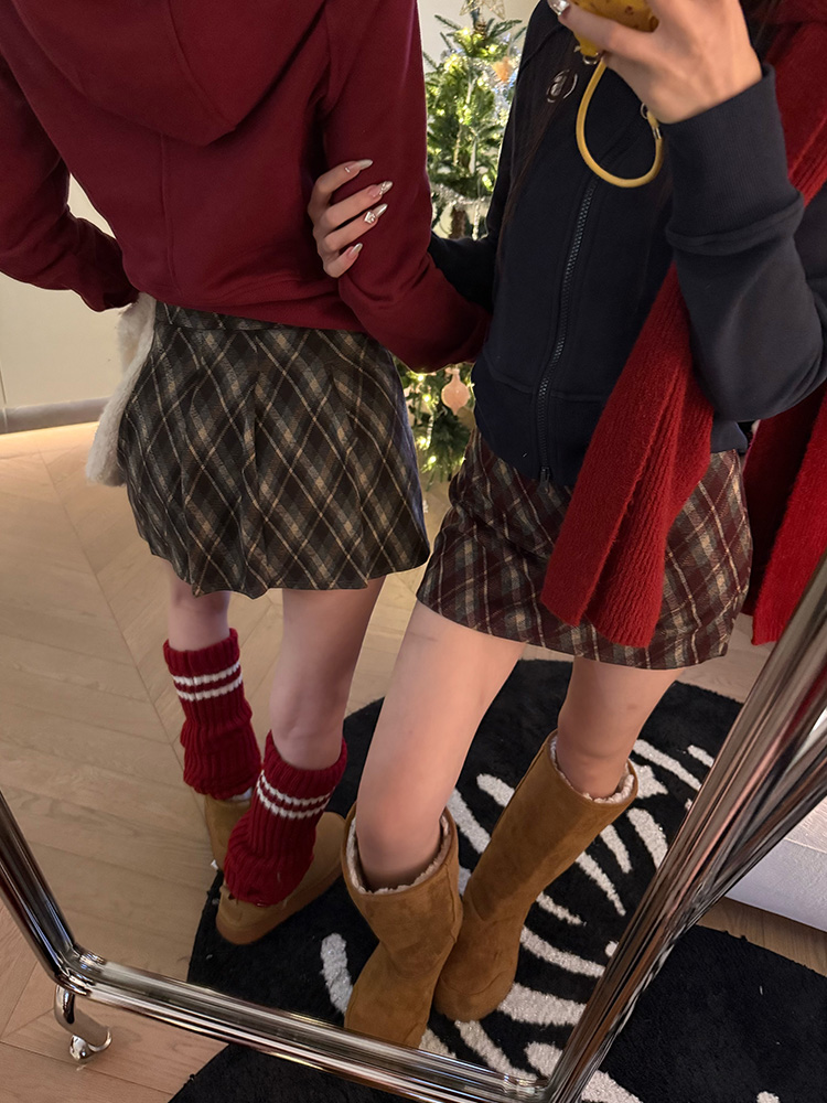 American College Style Slim-Fit Plaid Short Skirt for Women - Sexy Bodycon A-Line Hip-Hugging 2025 Trend American College Style Slim-Fit Plaid Short Skirt for Women - Sexy Bodycon A-Line Hip-Hugging 2025 Trend