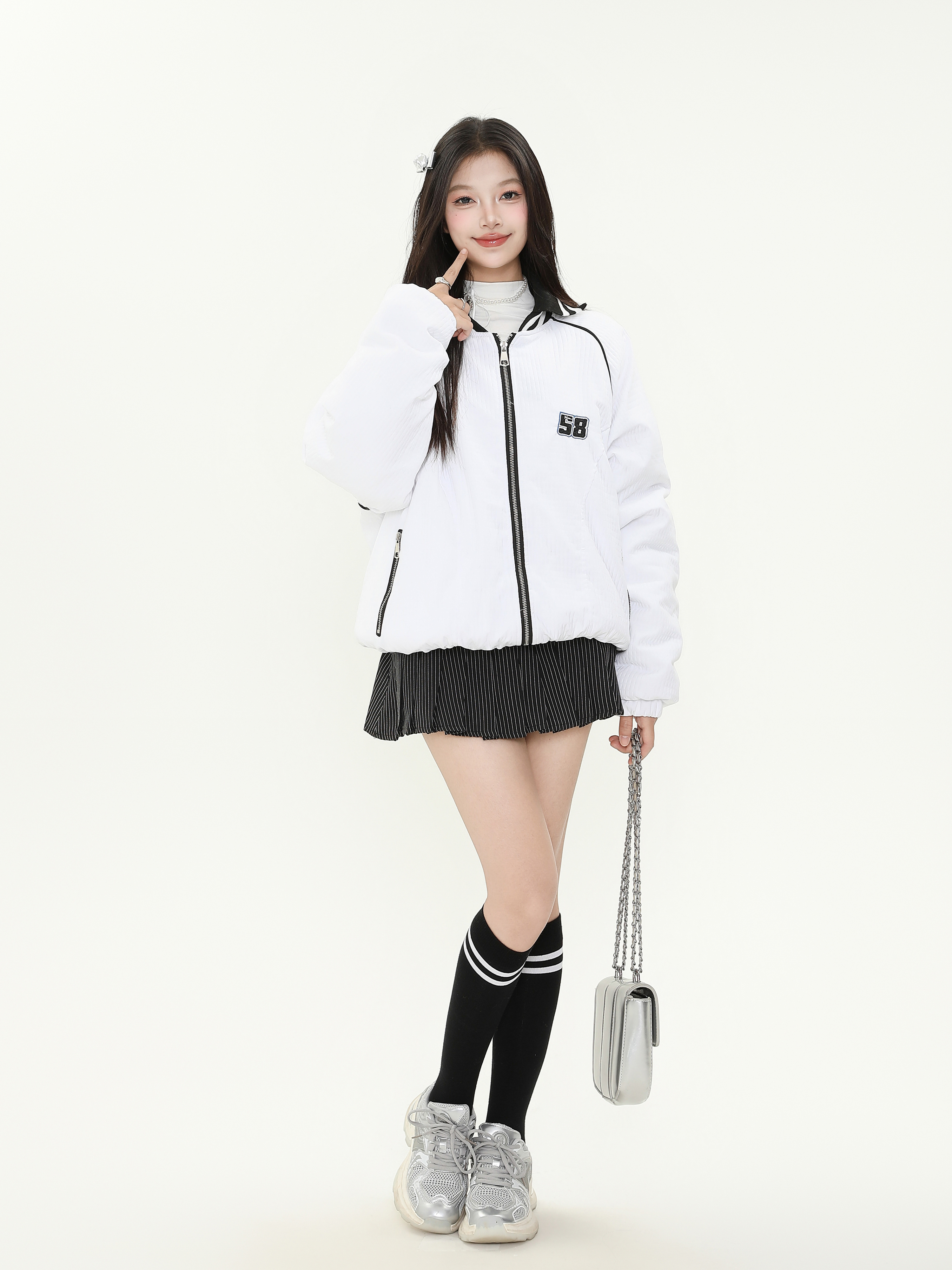 American Retro College Style Black Striped Pleated Midi Skirt for Women - Versatile and Slimming JK Skirt for Spring and Autumn Fashion American Retro College Style Black Striped Pleated Midi Skirt for Women - Versatile and Slimming JK Skirt for Spring and Autumn Fashion