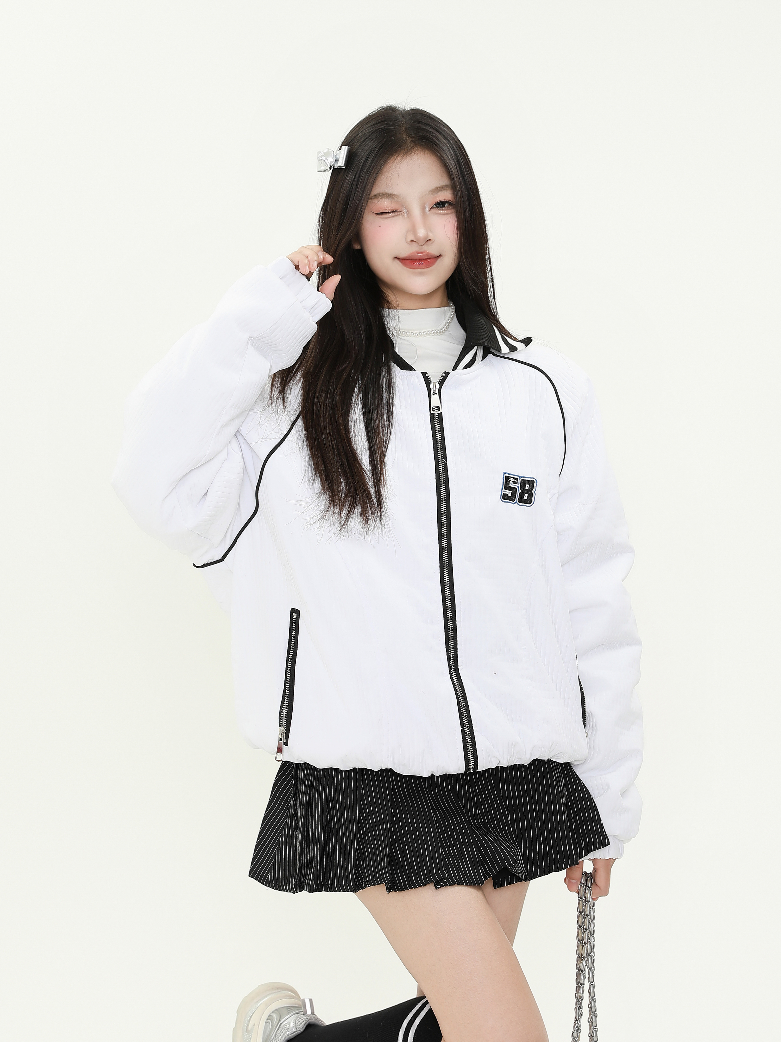 American Retro College Style Black Striped Pleated Midi Skirt for Women - Versatile and Slimming JK Skirt for Spring and Autumn Fashion American Retro College Style Black Striped Pleated Midi Skirt for Women - Versatile and Slimming JK Skirt for Spring and Autumn Fashion