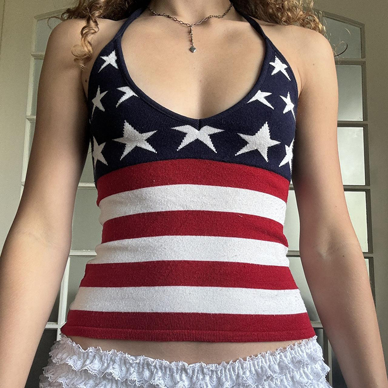 American Retro Color-Blocked Striped Knitted Vest for Women, Tie Neck & Straps, Niche Spicy Girl Style, 90s Fashion American Retro Color-Blocked Striped Knitted Vest for Women, Tie Neck & Straps, Niche Spicy Girl Style, 90s Fashion