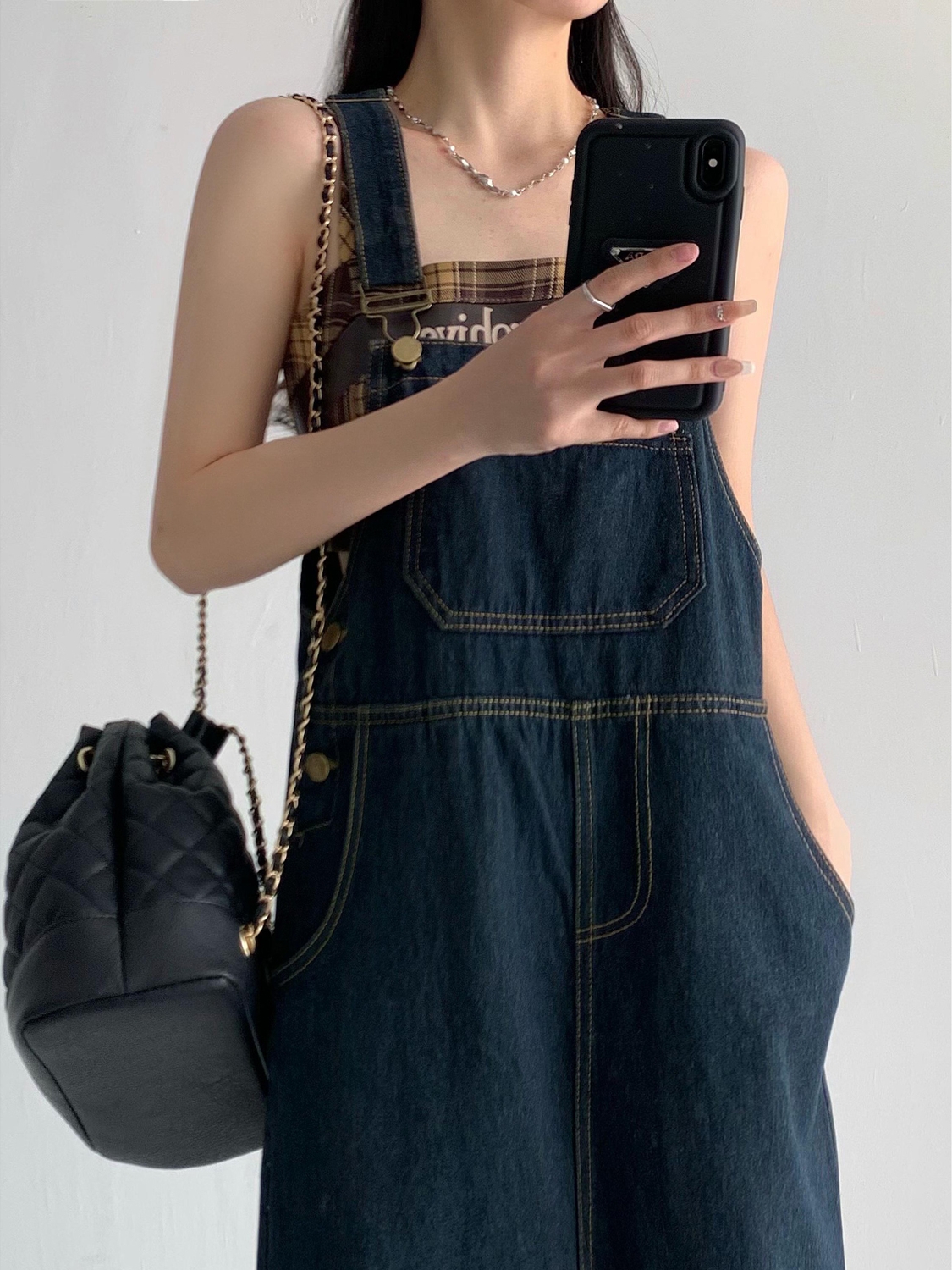 American Retro Denim Suspender Dress for Women - Loose Slimming Long Strap Design for Spring Autumn 2024, Perfect for Petite Sizes