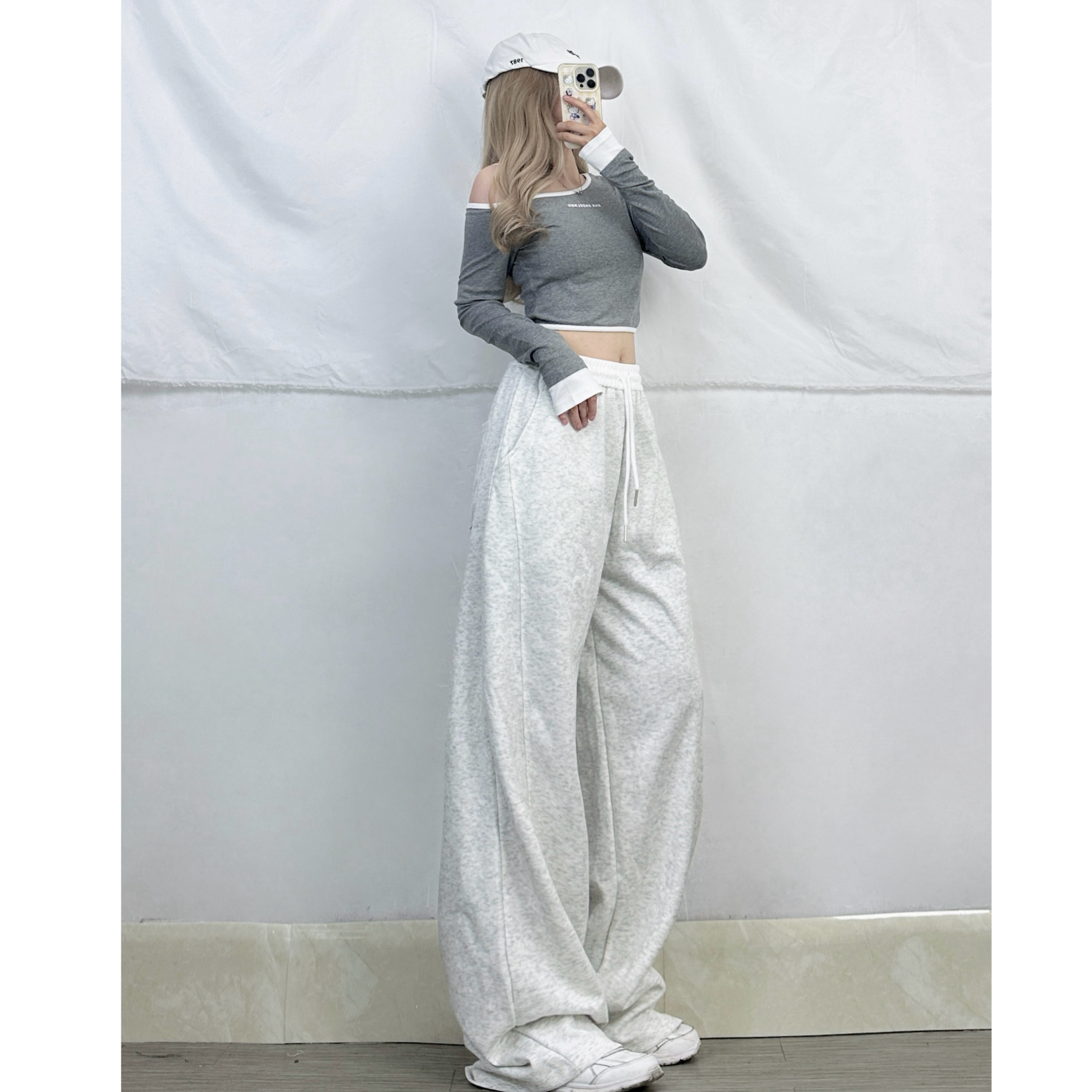 American Retro Jazz Pleated Floor-Length Pants - Loose Straight-Leg Trousers for Autumn Winter Jazz Dance American Retro Jazz Pleated Floor-Length Pants - Loose Straight-Leg Trousers for Autumn Winter Jazz Dance