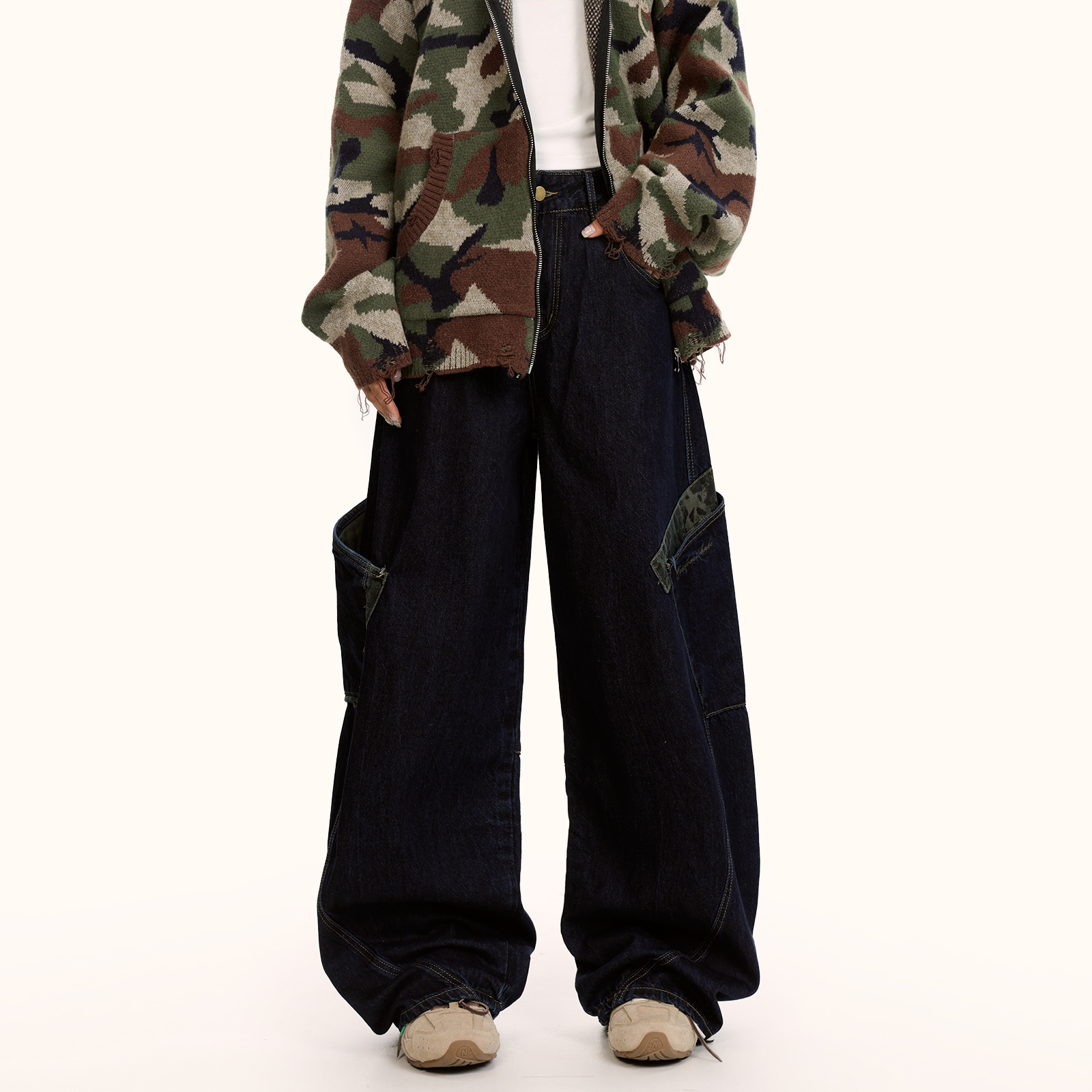 American Retro Leopard Print Spliced Curved Knife Denim Pants Unisex Hip-Hop Loose Wide-Leg Trousers American Retro Leopard Print Spliced Curved Knife Denim Pants Unisex Hip-Hop Loose Wide-Leg Trousers