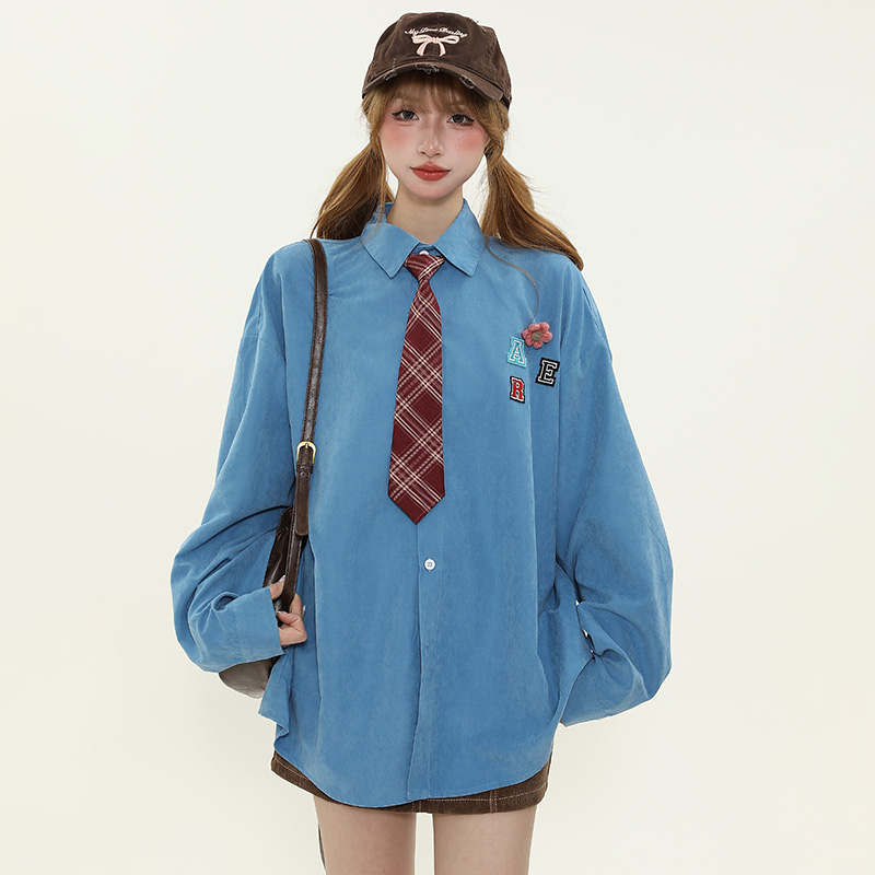 American Retro Letter Patch Embroidered Long Sleeve Shirt for Men & Women - Loose Versatile Couple's Shirt with Tie