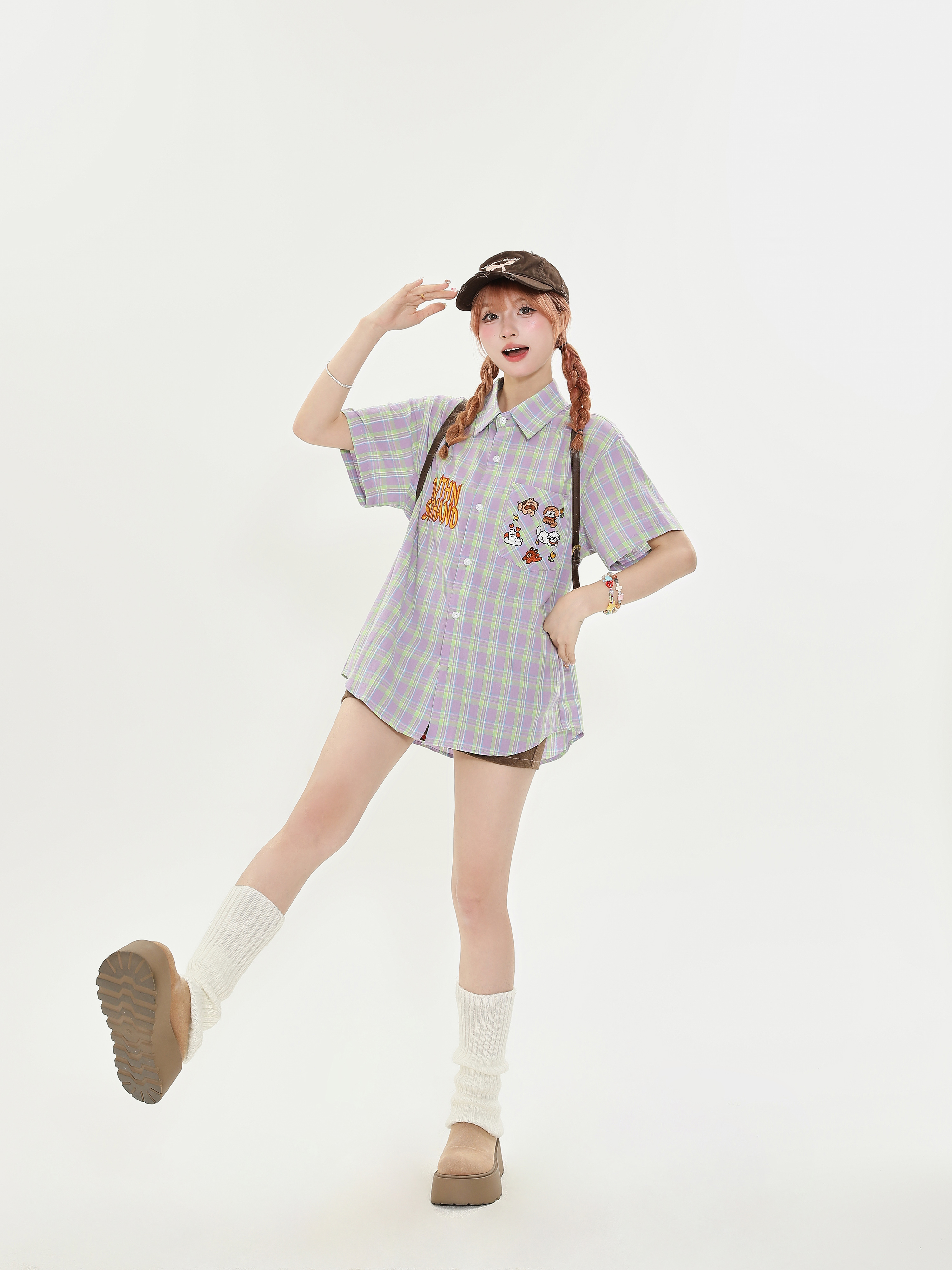 American Retro Plaid Dog Embroidery Short Sleeve Shirt for Men and Women, Versatile Loose-Fit College Style Top American Retro Plaid Dog Embroidery Short Sleeve Shirt for Men and Women, Versatile Loose-Fit College Style Top