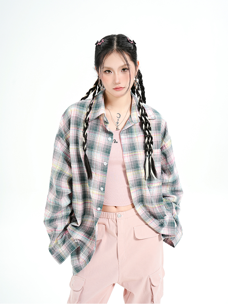 American Style Pleated Mixed-Color Checkered Shirt Jacket - Casual Long Sleeve Sun Protection Top for Versatile Outfits American Style Pleated Mixed-Color Checkered Shirt Jacket - Casual Long Sleeve Sun Protection Top for Versatile Outfits