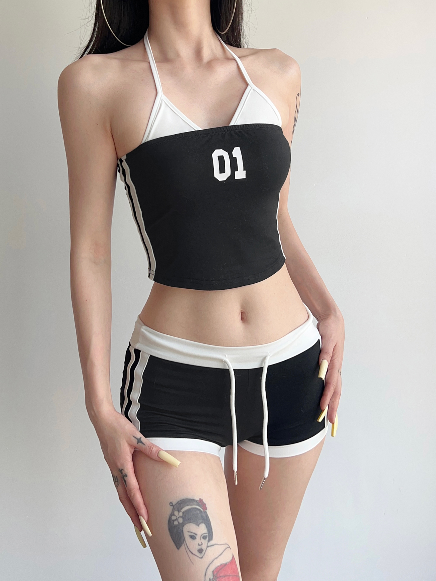 American Vintage Digital Print Color Block Casual Set - Women's Faux Two-Piece Halter Top and Shorts, Y2K Inspired Fashion