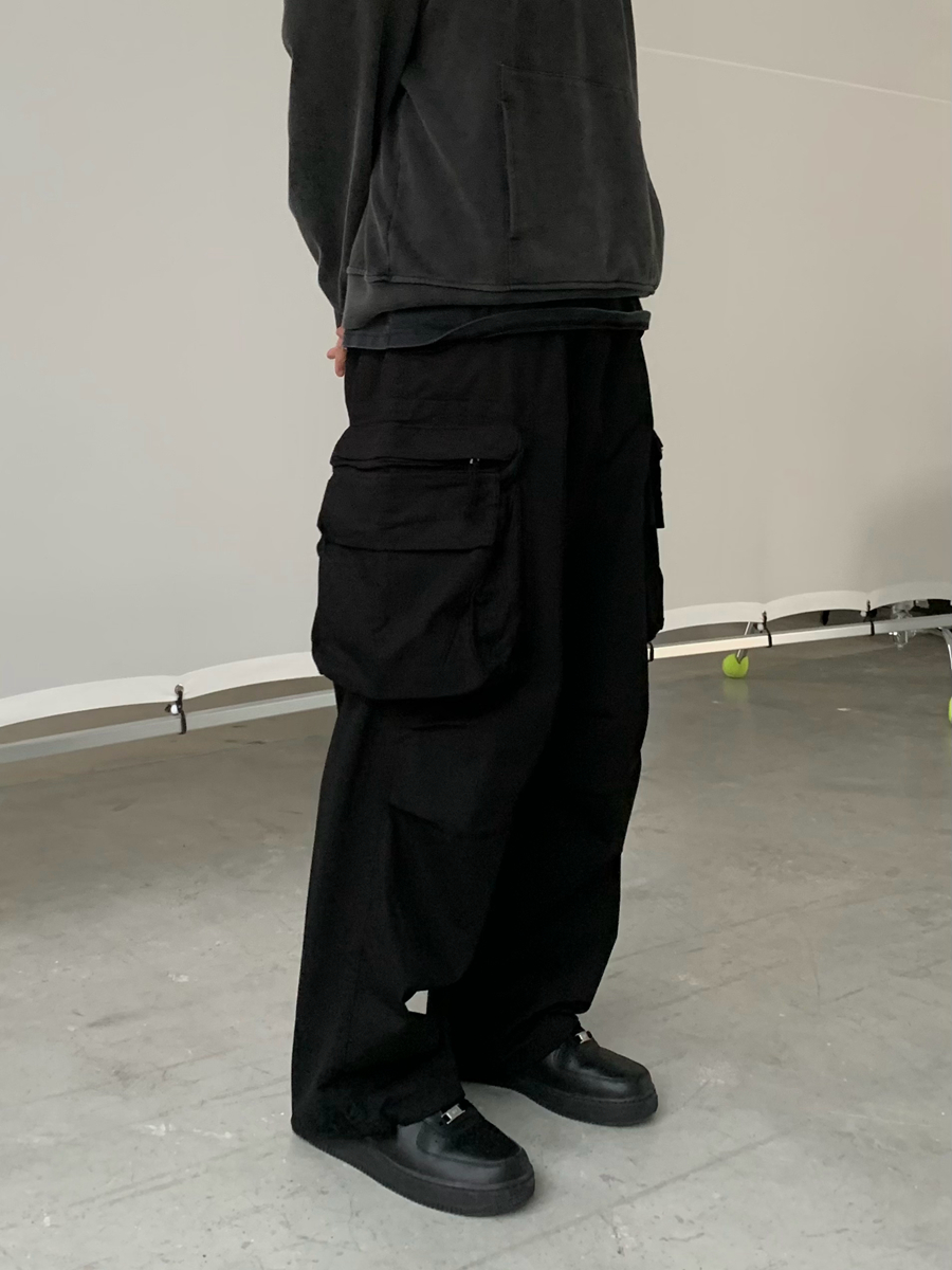 American Vintage Loose Work Pants for Men - Straight Leg Japanese Casual Cargo Pants in City Boy Style American Vintage Loose Work Pants for Men - Straight Leg Japanese Casual Cargo Pants in City Boy Style