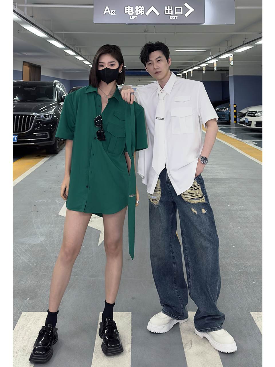 American Vintage Ripped Jeans for Women, Trendy High Street Wide-Leg Pants, Straight Loose Fit, Niche Design American Vintage Ripped Jeans for Women, Trendy High Street Wide-Leg Pants, Straight Loose Fit, Niche Design