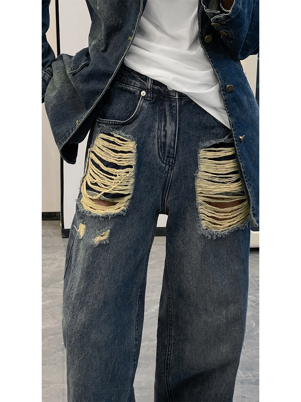 American Vintage Ripped Jeans for Women, Trendy High Street Wide-Leg Pants, Straight Loose Fit, Niche Design American Vintage Ripped Jeans for Women, Trendy High Street Wide-Leg Pants, Straight Loose Fit, Niche Design