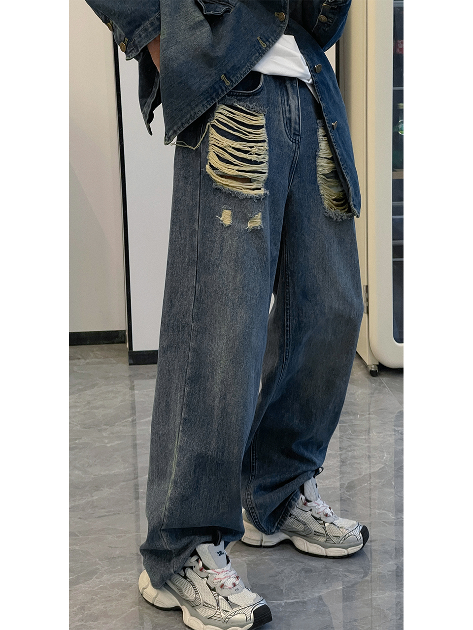 American Vintage Ripped Jeans for Women, Trendy High Street Wide-Leg Pants, Straight Loose Fit, Niche Design