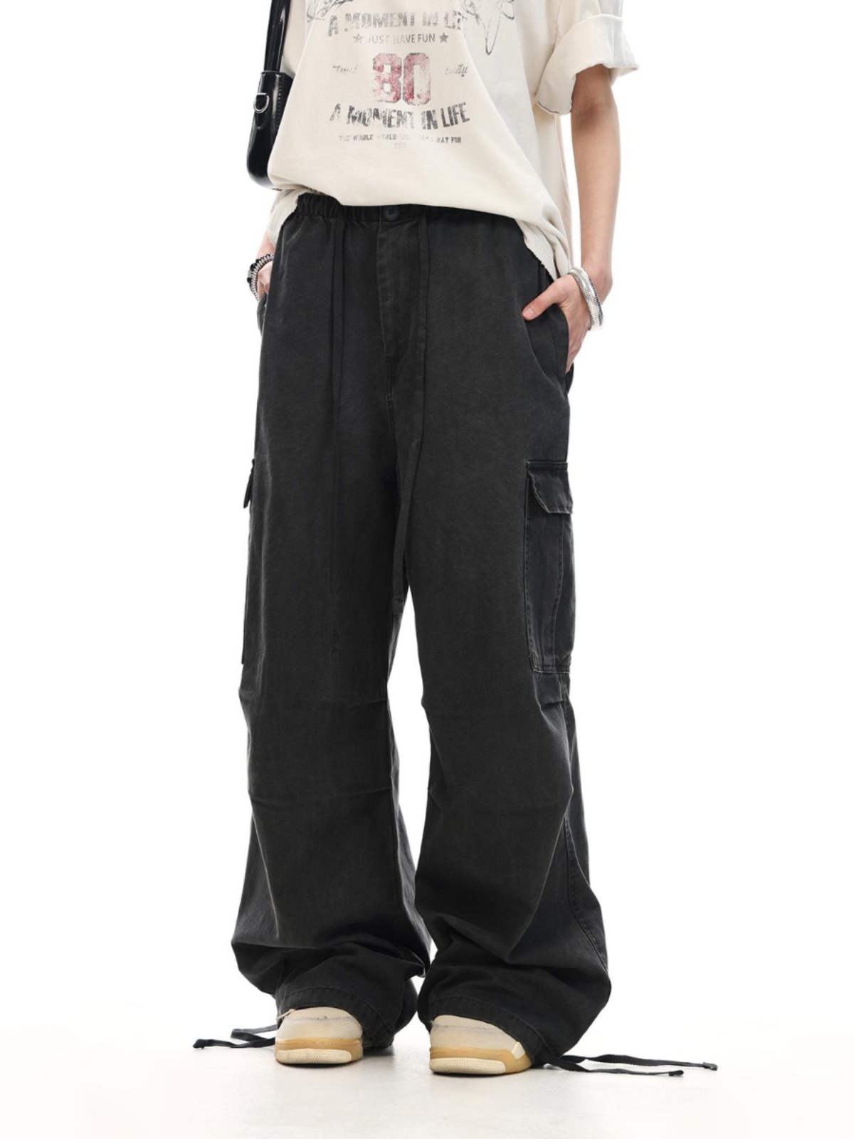 American Vintage Straight-Leg Cargo Pants for Men and Women, High Street Casual with Drawstring Design, Stylish Unisex Fashion