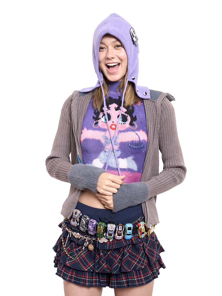 Artist Printed Balaclava Scarf Hat Earmuff – Trendy 90s-Inspired Winter Accessory for Cozy Style Artist Printed Balaclava Scarf Hat Earmuff – Trendy 90s-Inspired Winter Accessory for Cozy Style