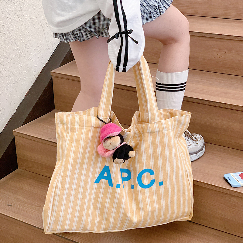 Artistic Large-Capacity Canvas Tote Bag for Women - Trendy Shoulder Bag for Class and Commuting, Spring/Summer 2025 Fashion Artistic Large-Capacity Canvas Tote Bag for Women - Trendy Shoulder Bag for Class and Commuting, Spring/Summer 2025 Fashion