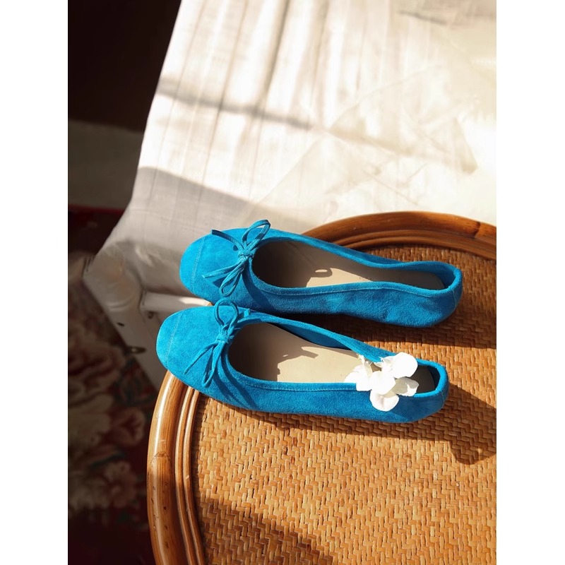 Artistic Shallow Mouth Ballet Flats - Genuine Leather Round Toe Bowknot Slippers for Versatile Style - Trendy Grandma Shoes